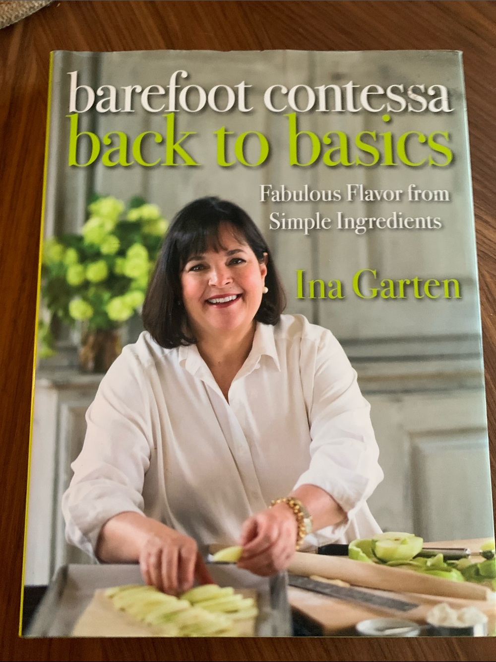 Ina Garten Barefoot Contessa “Back to Basics” Cookbook - Green & White Cover